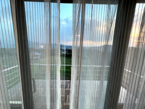 deluxe rooms with balcony in bir